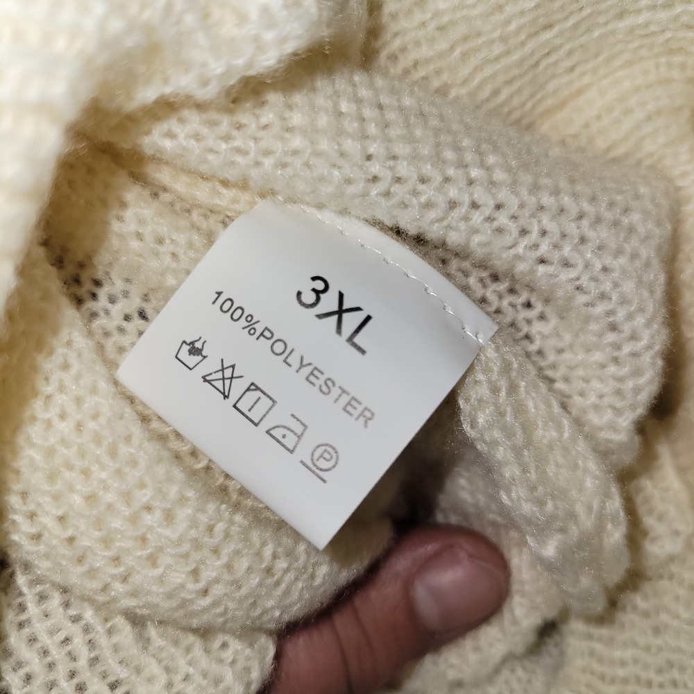 Women's Cream Sweater - Picture 3 of 4